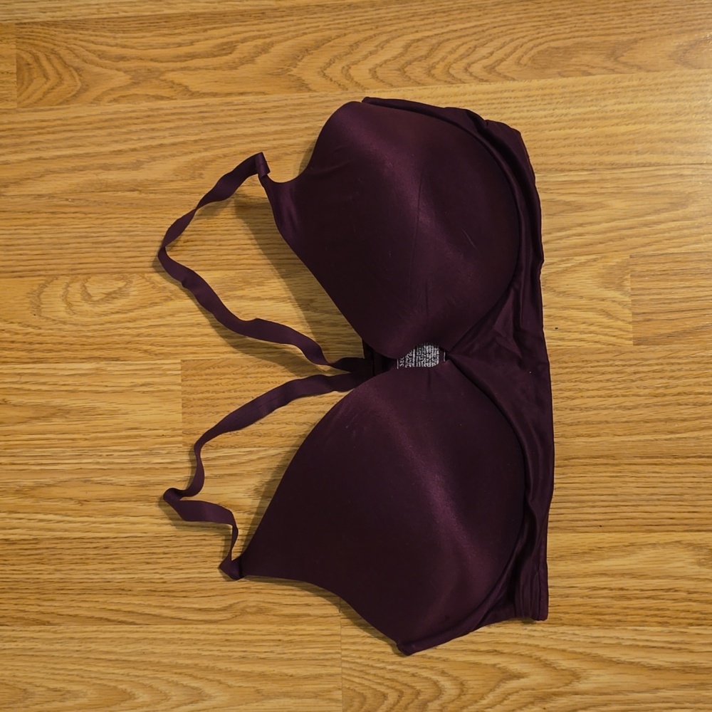 Victoria's secret wireless plunge demi